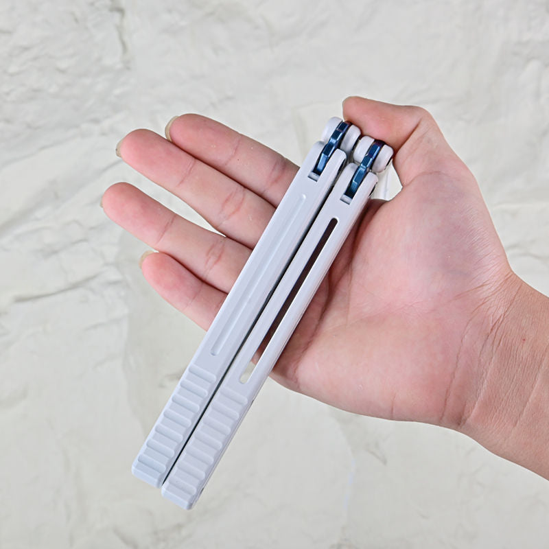 TITUS Kraken Winter Limited Edition Bailisong Butterfly Knife White Ceramic Surface 7075 Aluminum Channel Handle VG10 Blade Bushing System Jilt Free-swinging Knives