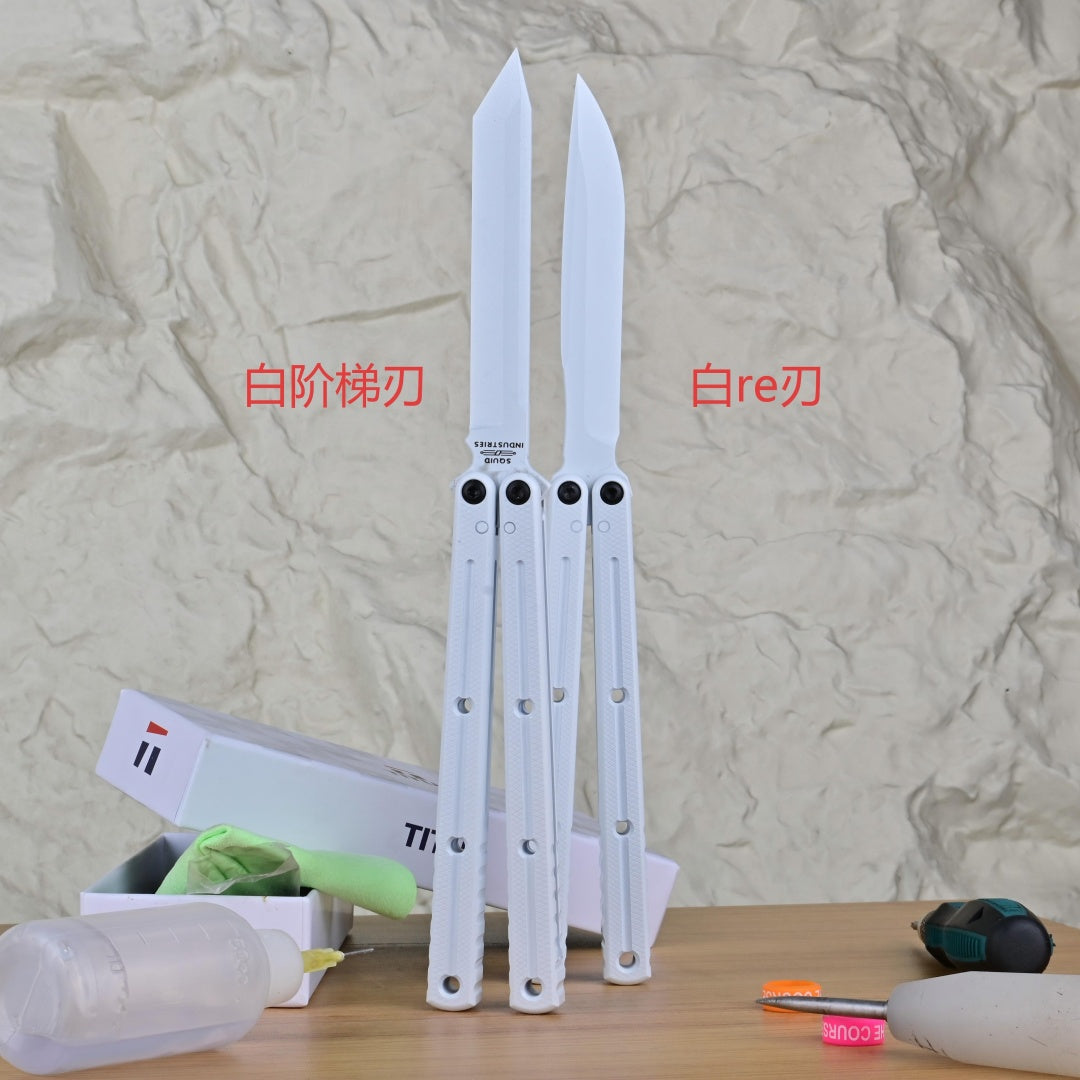 TITUS Krake Raken Ceramic Spray‑Painted White Bailisong